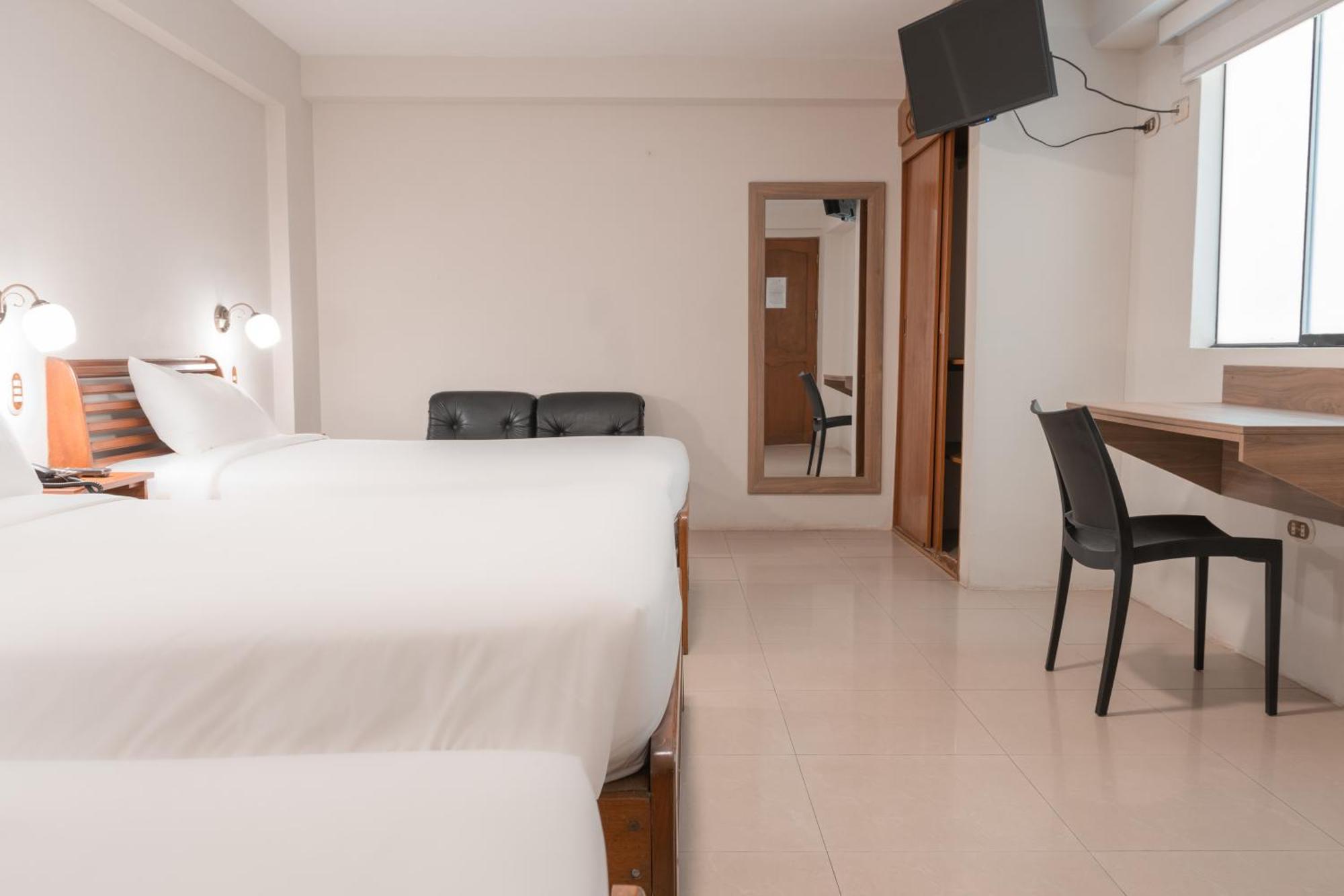 Hotel Alexander Trujillo Phòng bức ảnh