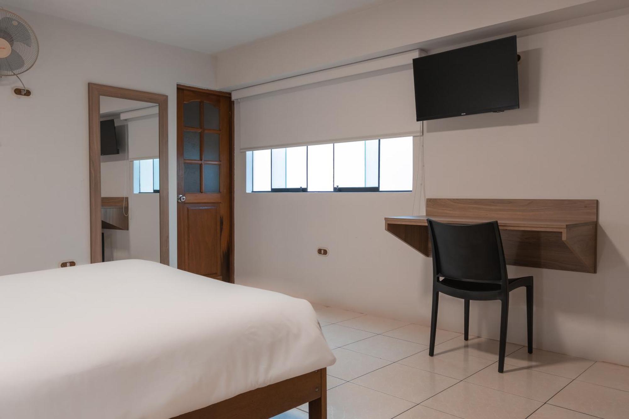 Hotel Alexander Trujillo Phòng bức ảnh
